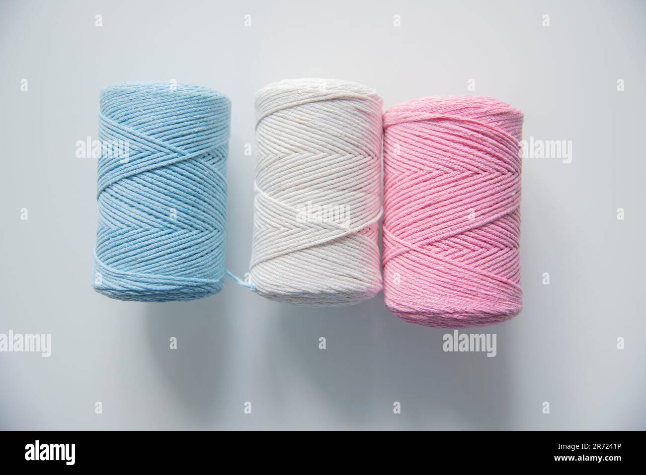 Kitting needles hi-res stock photography and images - Alamy