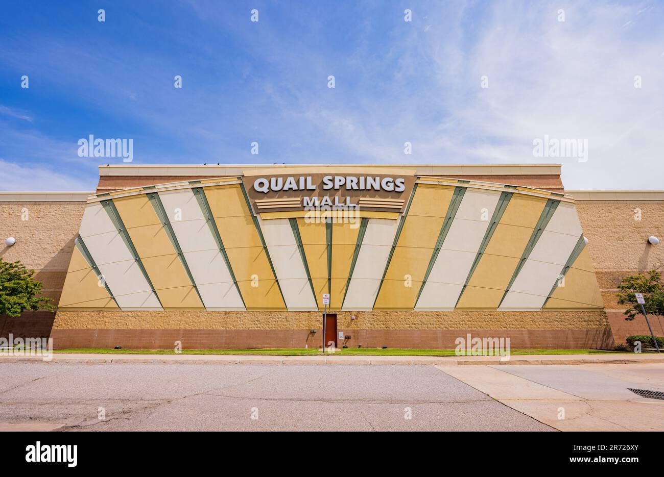 Oklahoma, MAY 21 2023 Sunny exterior view of the Quail Springs Mall