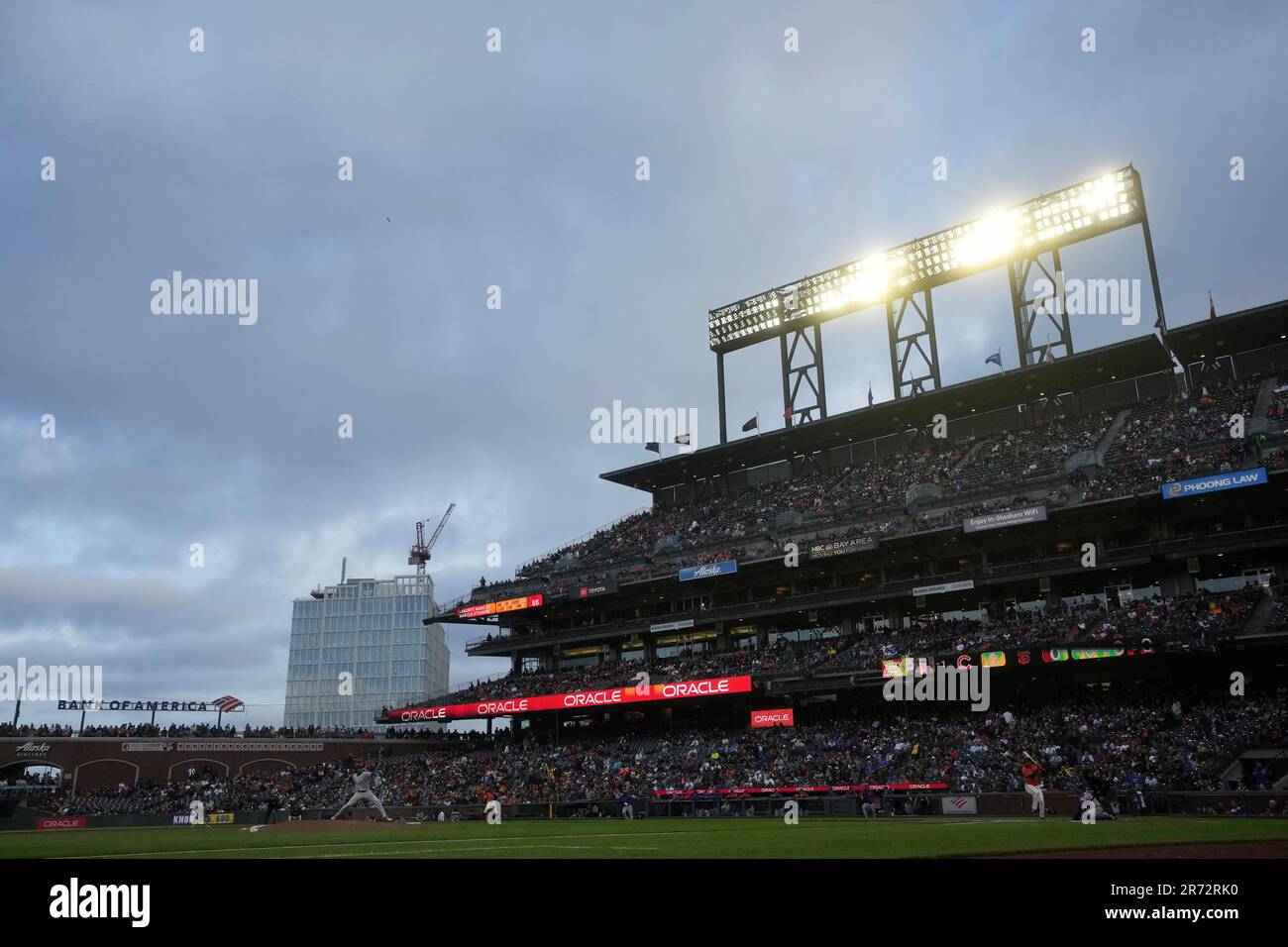 Chicago Cubs pitcher Marcus Stroman (0) pitches against the San Francisco  Giants during a MLB spring