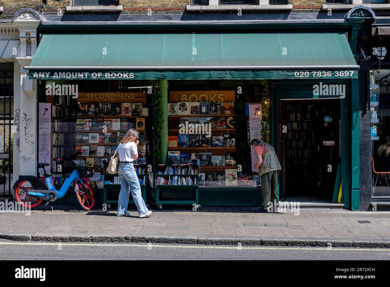 Any Amount of Books bookshop, Charing Cross Road, London, UK. Stock Photo