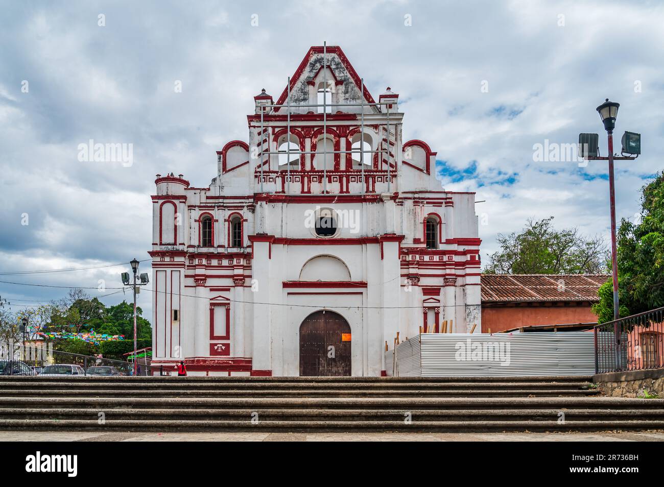 Church of Santo Domingo de Guzman in the village of Chiapa de Corzo in Chiapas, one of the mexican pueblos magicos Stock Photo