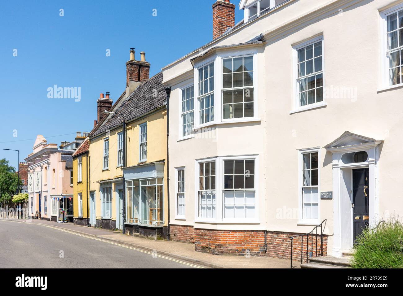 Period houses, Broad Street, Bungay, Suffolk, England, United Kingdom Stock Photo