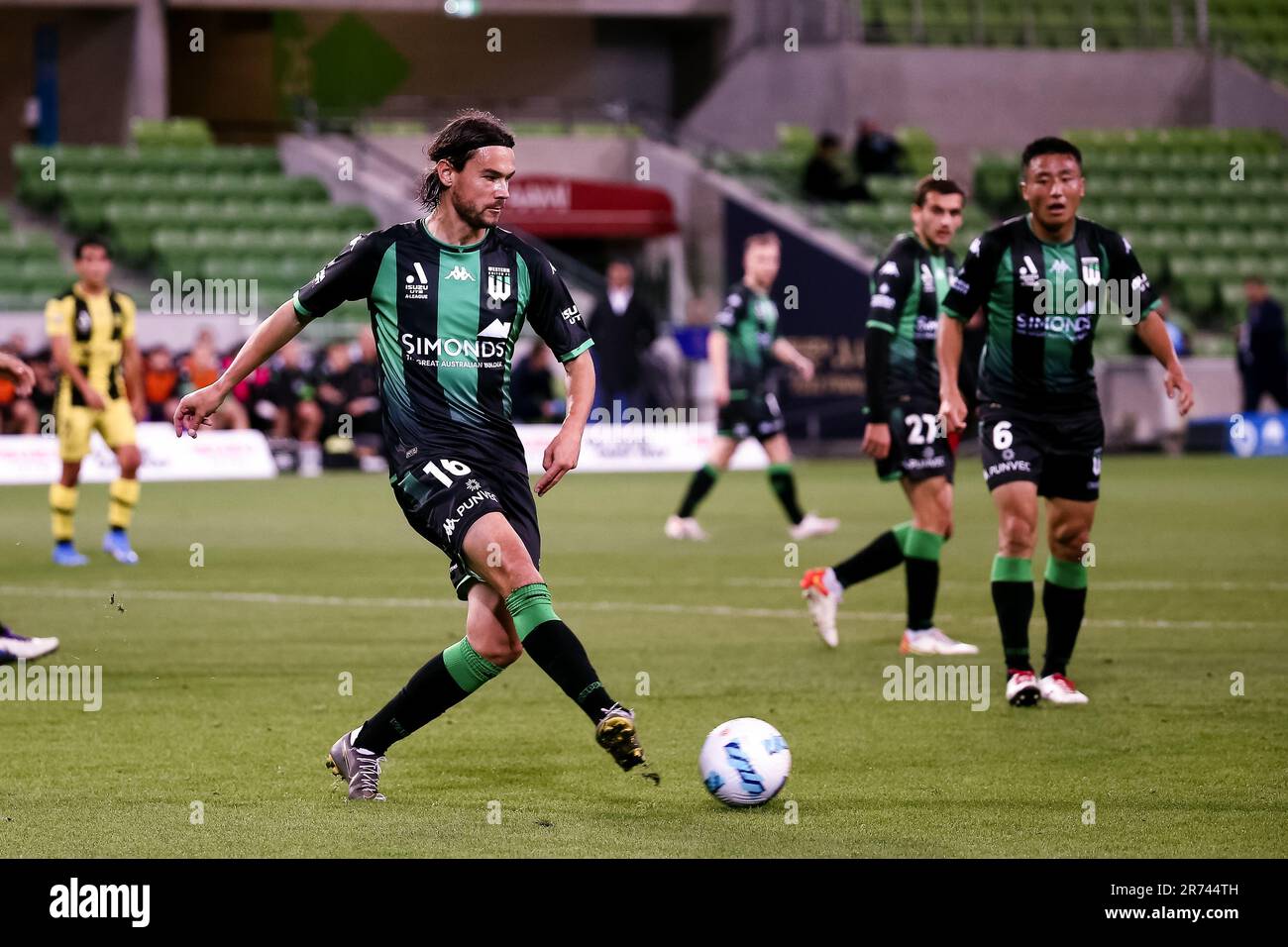 MELBOURNE, AUSTRALIA - MAY 14: Rene Krhin of Western United controls the ball during the A-League Elimination Final soccer match between Western United and Wellington Phoenix at AAMI Park on May 14, 2022 in Melbourne, Australia. Stock Photo