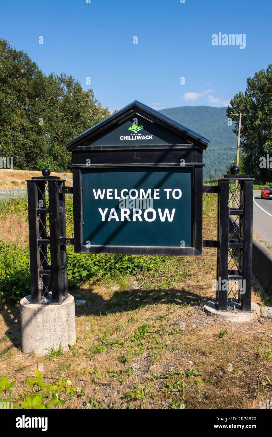 Welcome to Yarrow town sign in Chilliwack, British Columbia, Canada Stock Photo