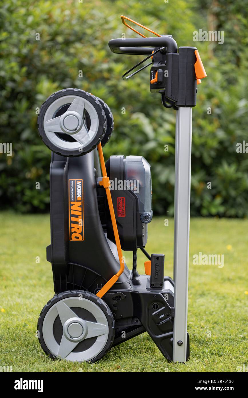 Folding lawn mower hotsell