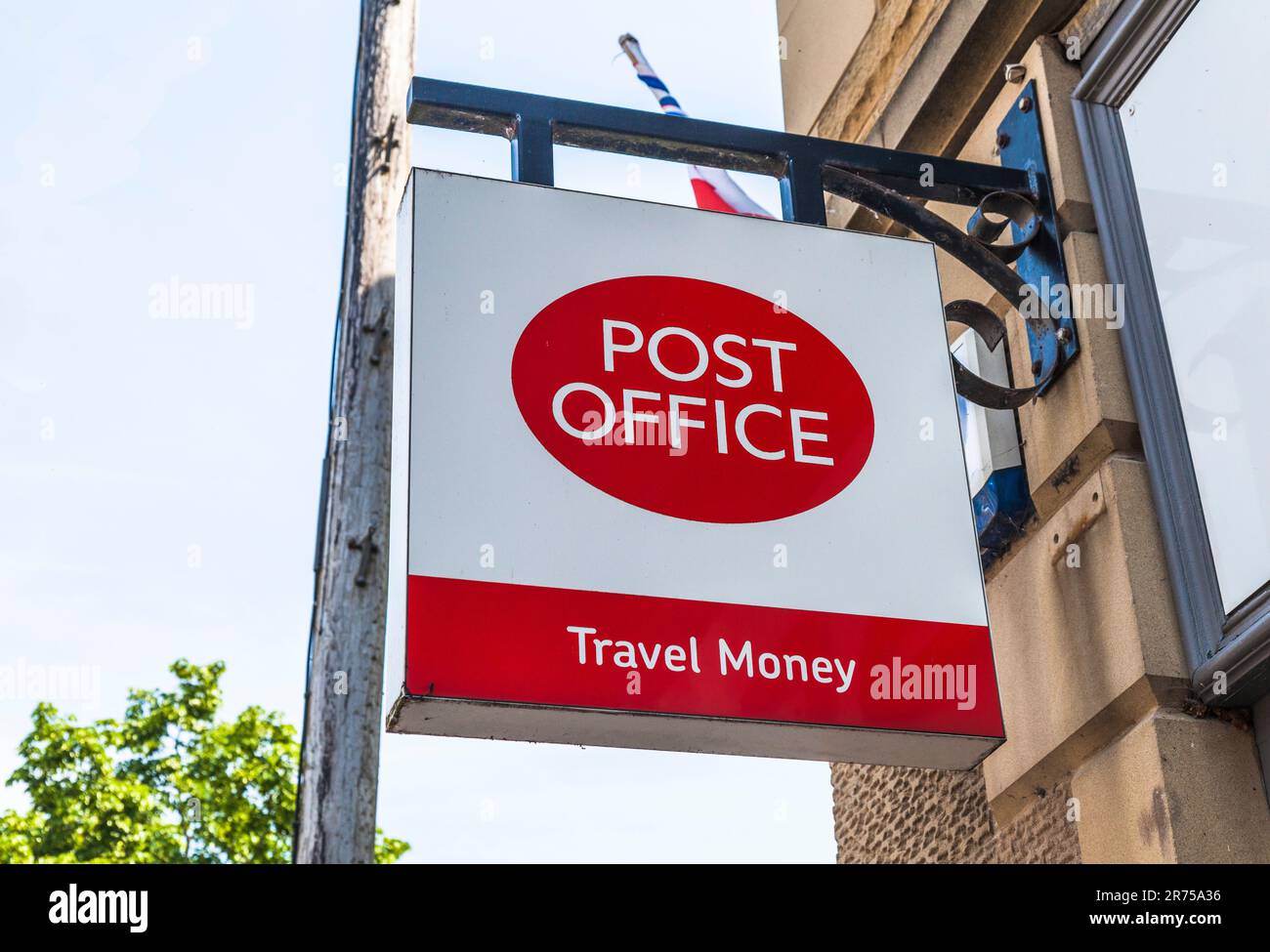 The sign for the Post Office advertising Travel Money in Bakewell,Derbyshire,England, UK Stock Photo