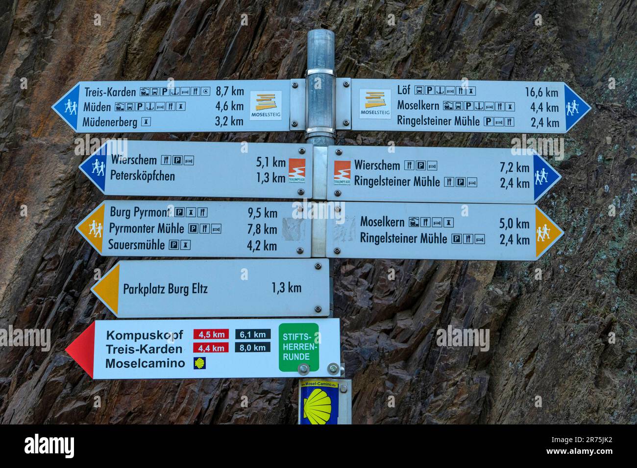 Hiking signage at Eltz Castle, Eifel, Mosel Valley, Moselle, Rhineland-Palatinate, Germany Stock Photo