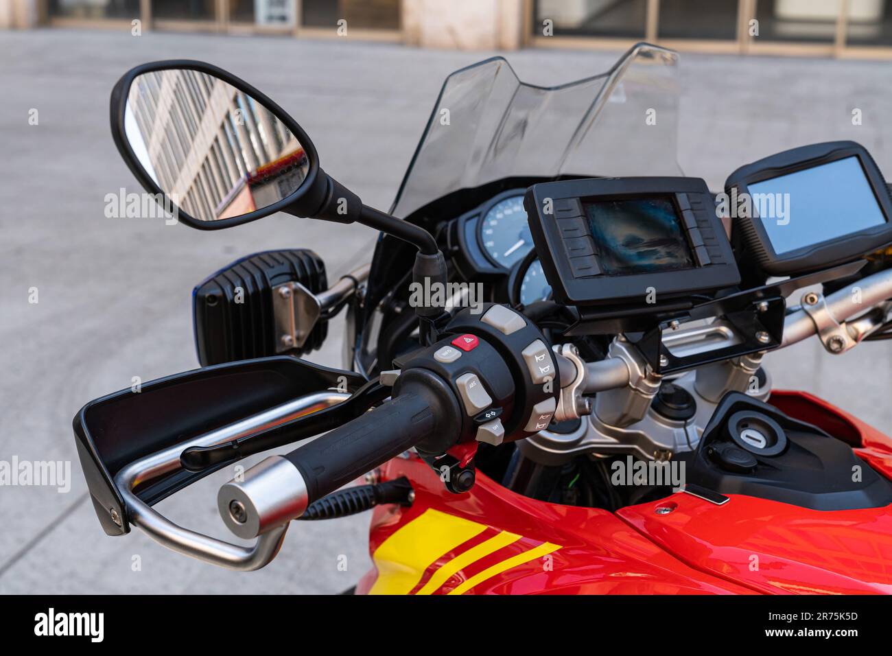 Bike Instruments Adventure bike instruments hi-res stock photography and images - Alamy