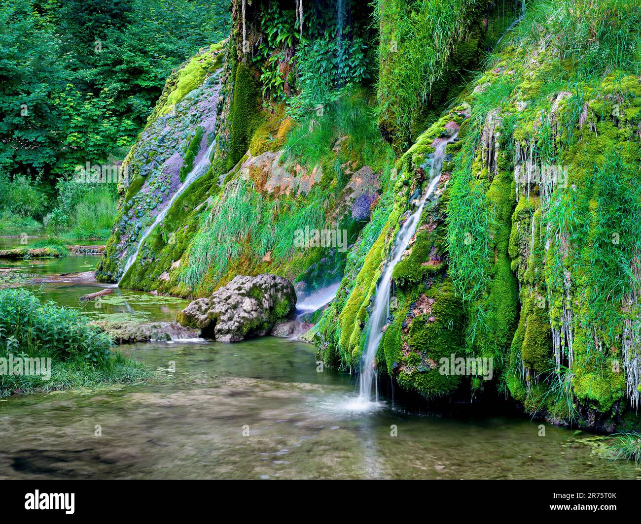 Cascade de Tufs, Baume-les-Messieurs, Jura, Bourgogne-Franche-Comté, France Stock Photo