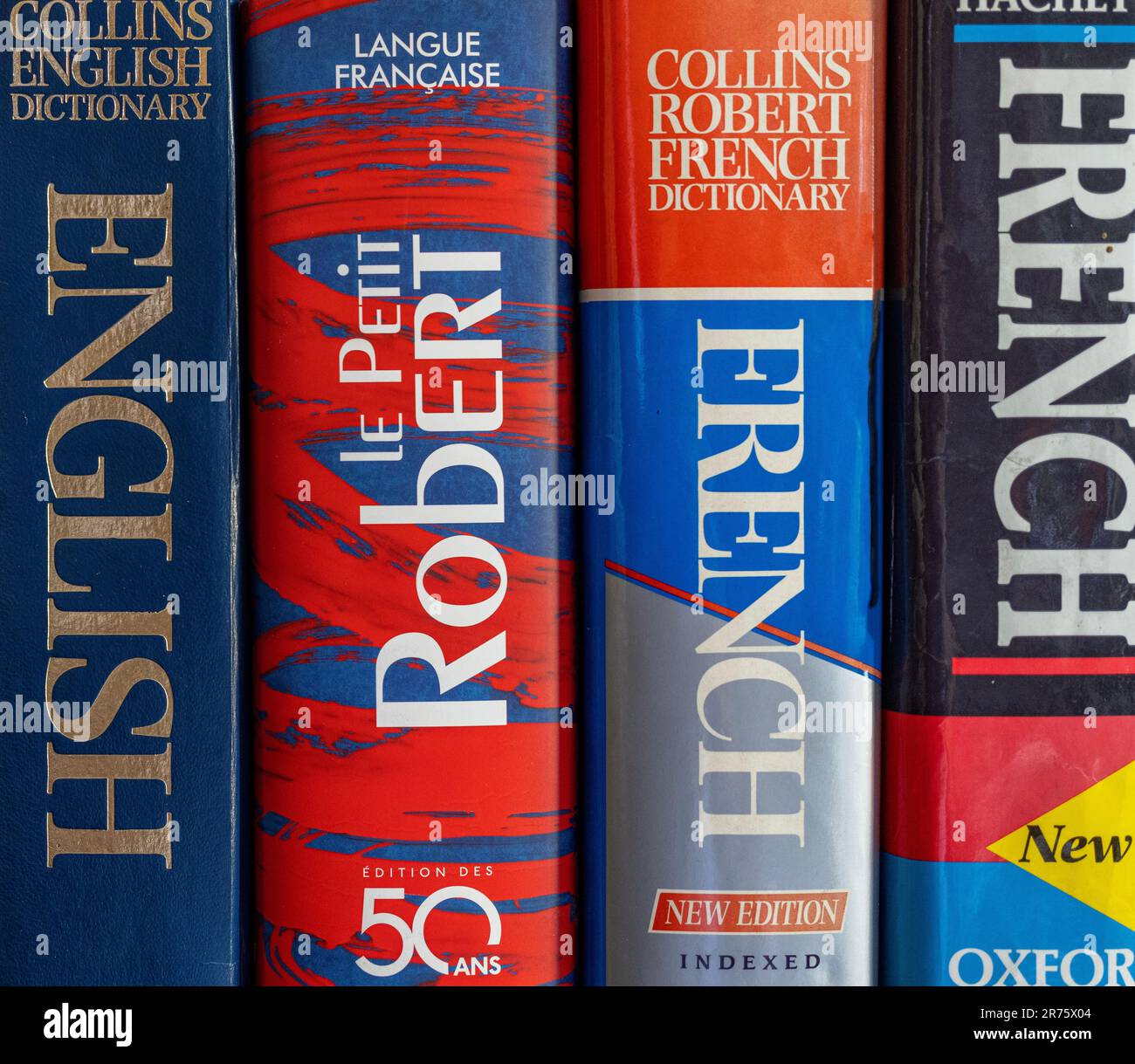 Dictionaries hi-res stock photography and images - Alamy