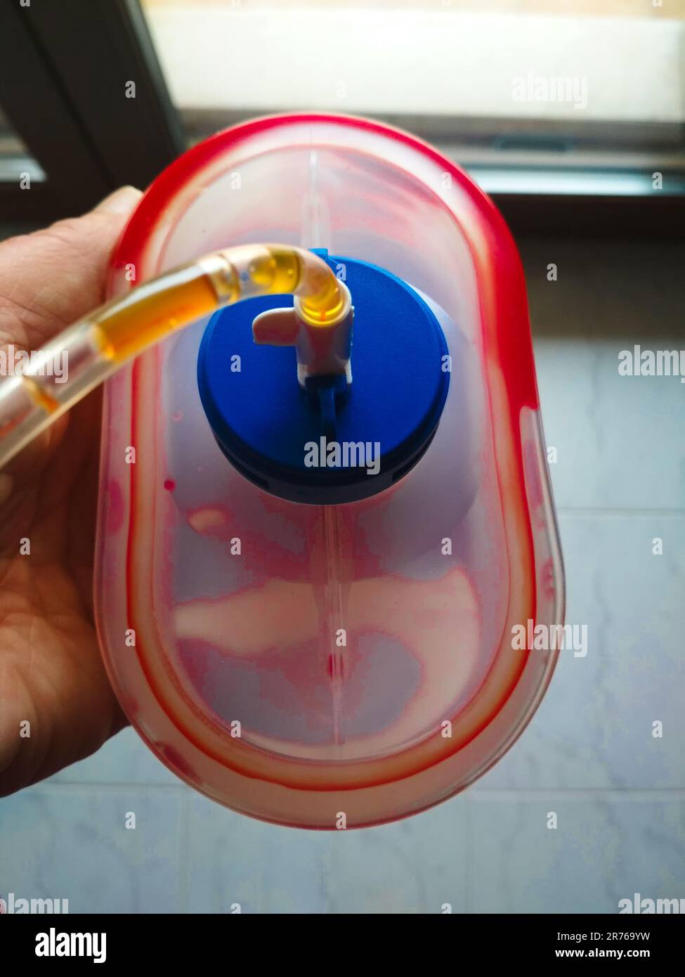 Bellows for surgical postoperative drainage Stock Photo Alamy