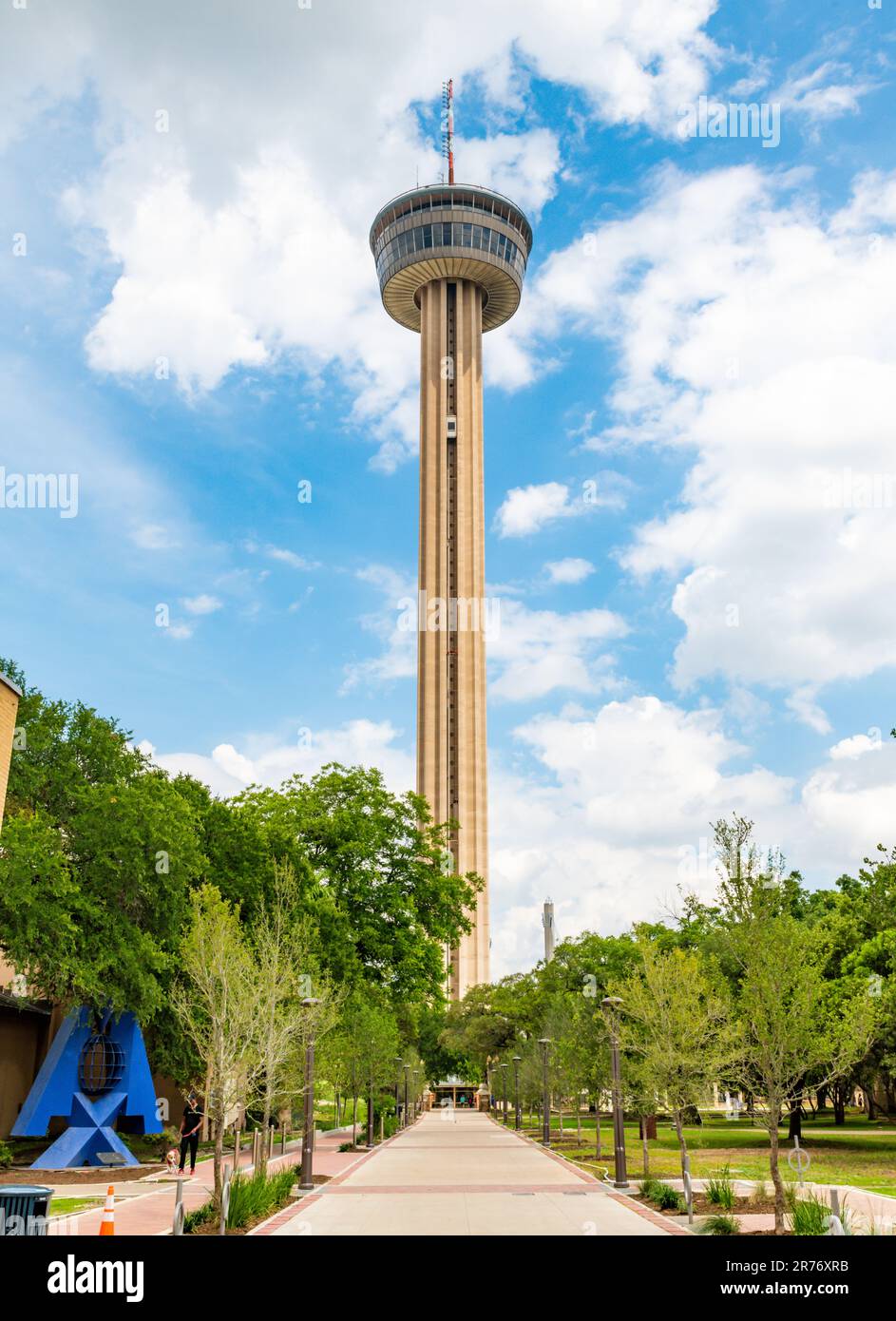 Tower of the Americas photo 2