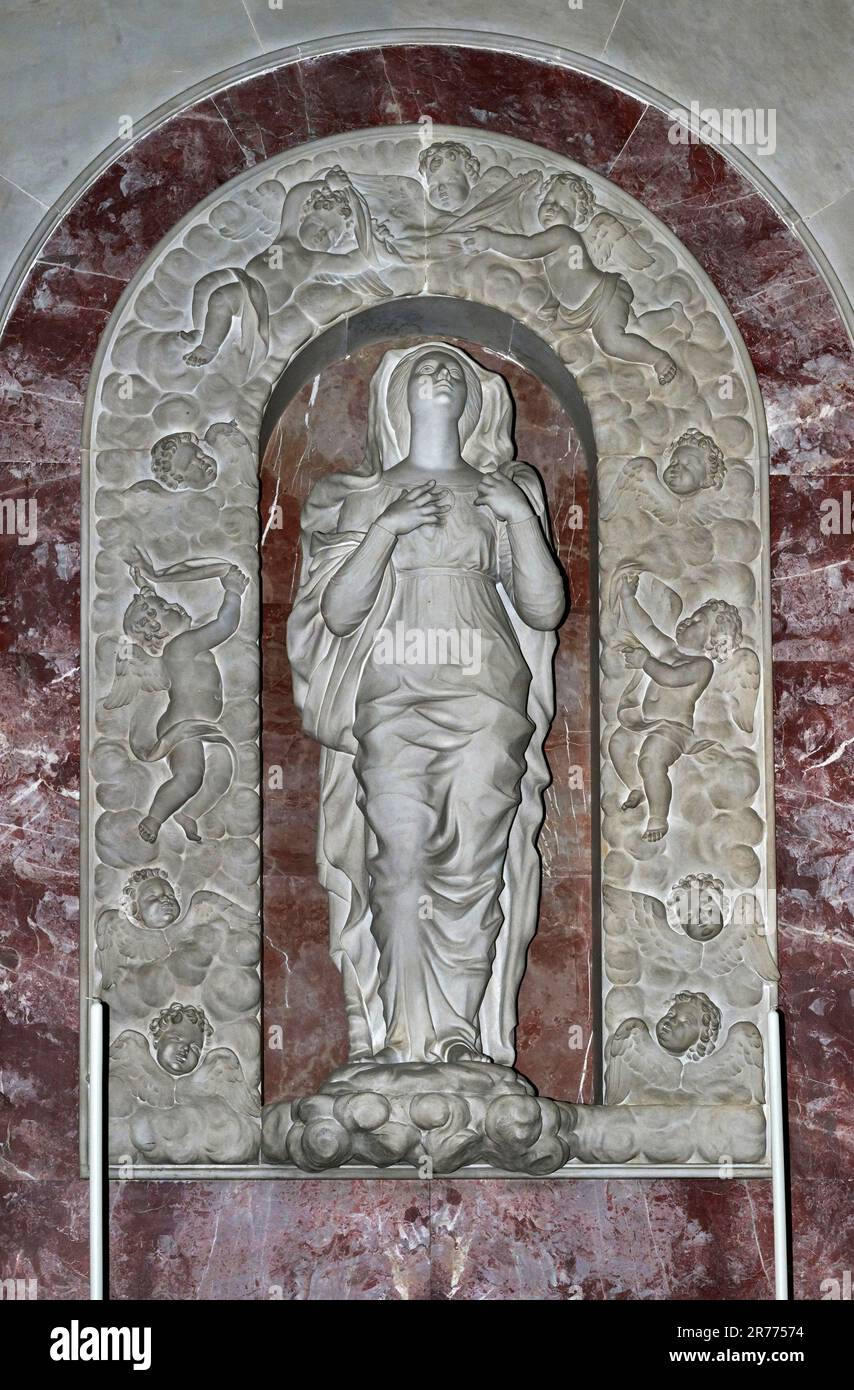 Cattedrale di s maria assunta hi-res stock photography and images - Alamy