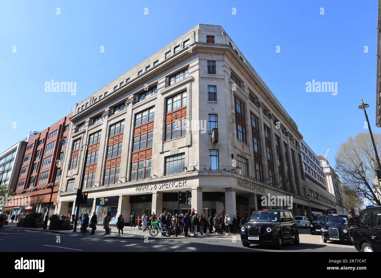 Flagship Marks & Spencers on Oxford Street, which they plan to demolish and rebuild, but is subject to a public enquiry on environmental grounds, UK Stock Photo