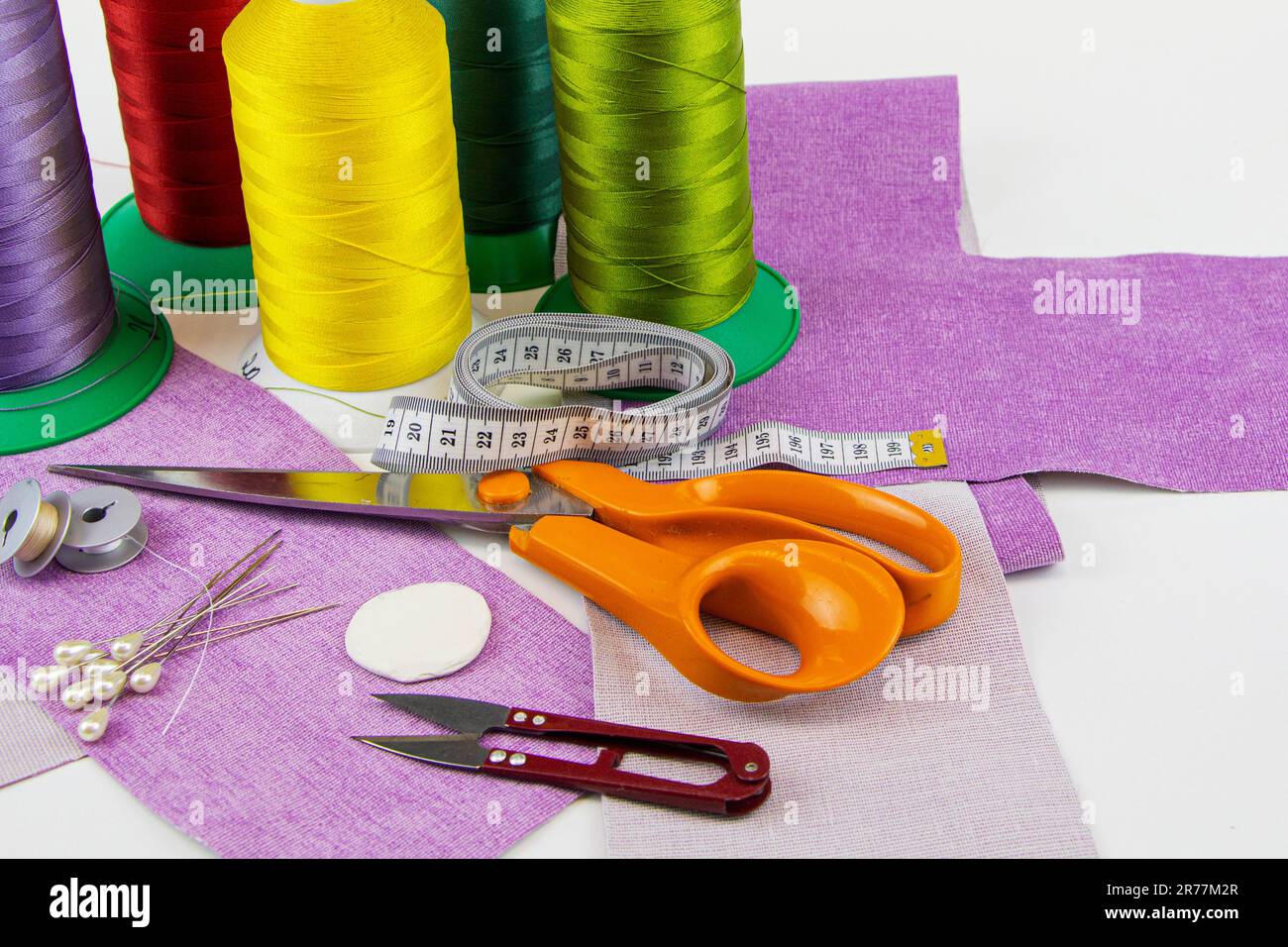 Vintage tailoring cloth hi-res stock photography and images - Alamy
