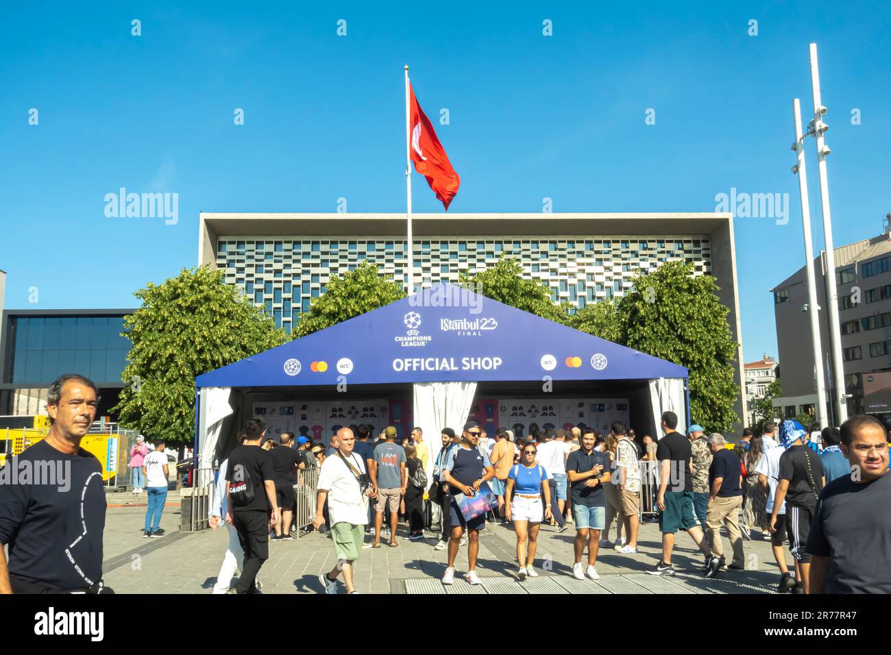 Fan football shop Taksim square, UEFA Champions League final in Istanbul Turkey Stock Photo Alamy