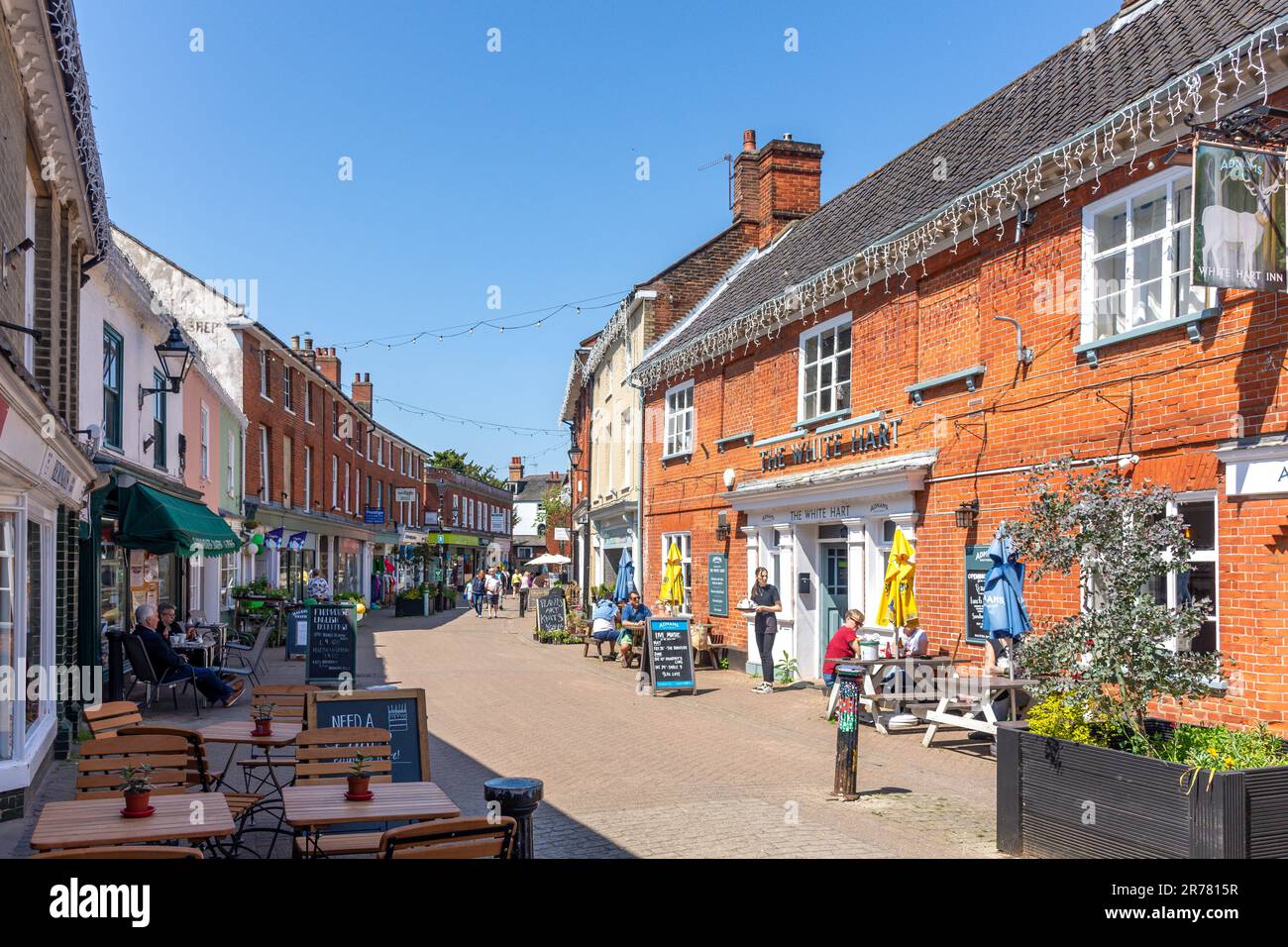 The White Hart Pub, Thoroughfare, Halesworth, Suffolk, England, United Kingdom Stock Photo