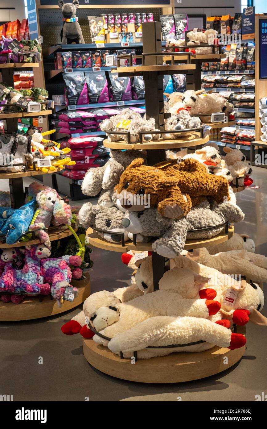The Petco in Union Square offers a full range of pet supplies, New York
