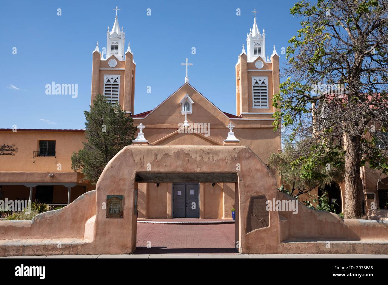 New mexico landmarks hi-res stock photography and images - Alamy