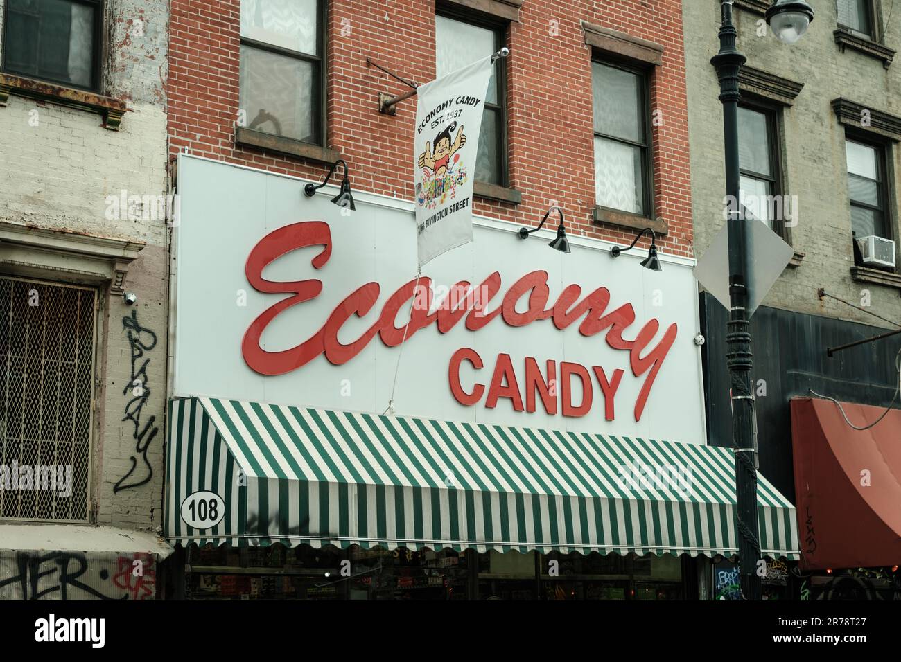NESTLE - Economy Candy
