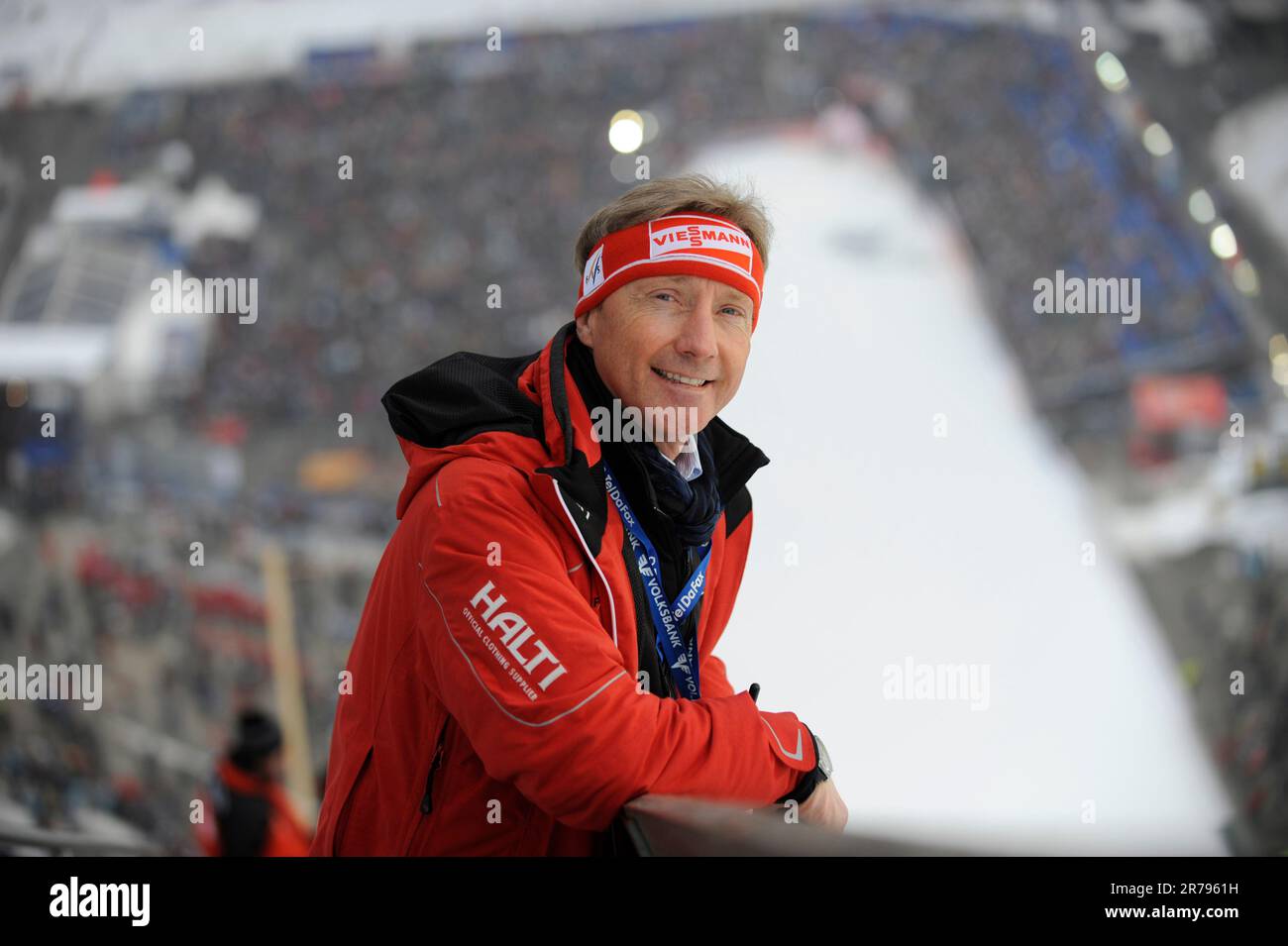 Walter Hofer, FIS Renndirektor Skisprung Skispringen Welt Cup Teamspringen in Willingen 7.2.2010. Stock Photo