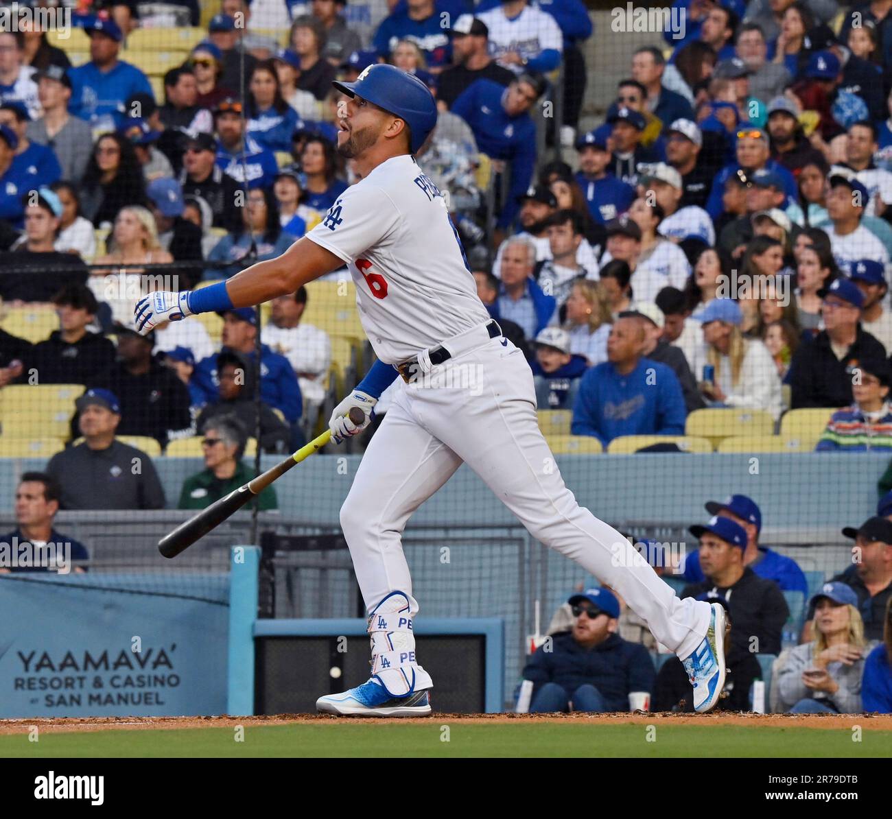 Colorado Rockies outfielder Dante Bichette -- Please credit photographer  Kirk Schlea Stock Photo - Alamy