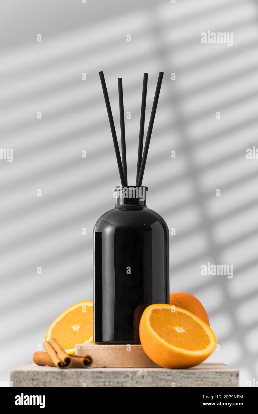 Black glass diffuser with the scent of cinnamon, orange. Perfumes for ...