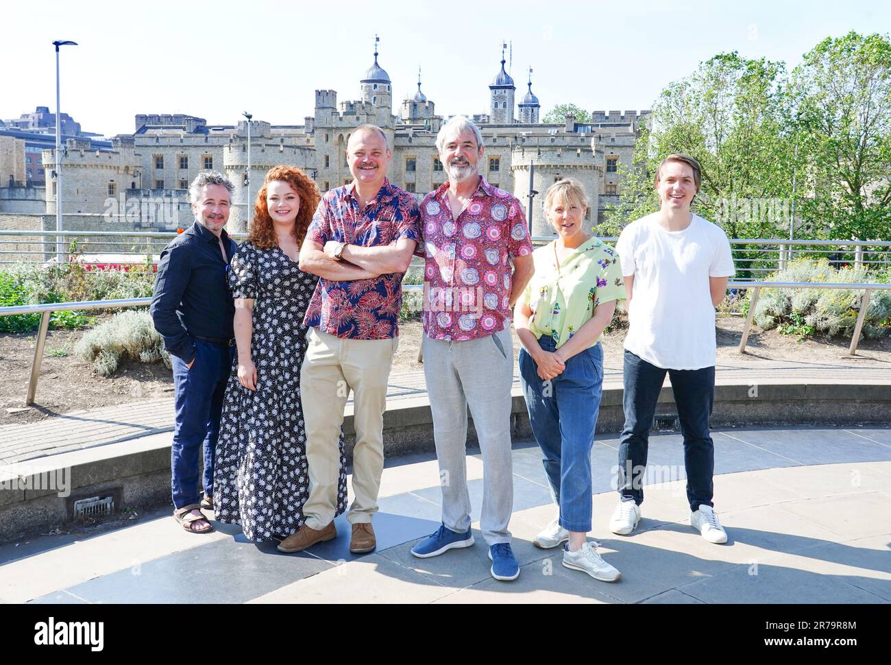 Aiden McArdle, Carrie Hope Fletcher, Al Murray, Neil Morrissey , Mel Giedroyc and Joe Thomas at a photo call at the Tower Of London for The Crown Jewels, a new West End comedy play. Picture date: Wednesday June 14, 2023. Stock Photo