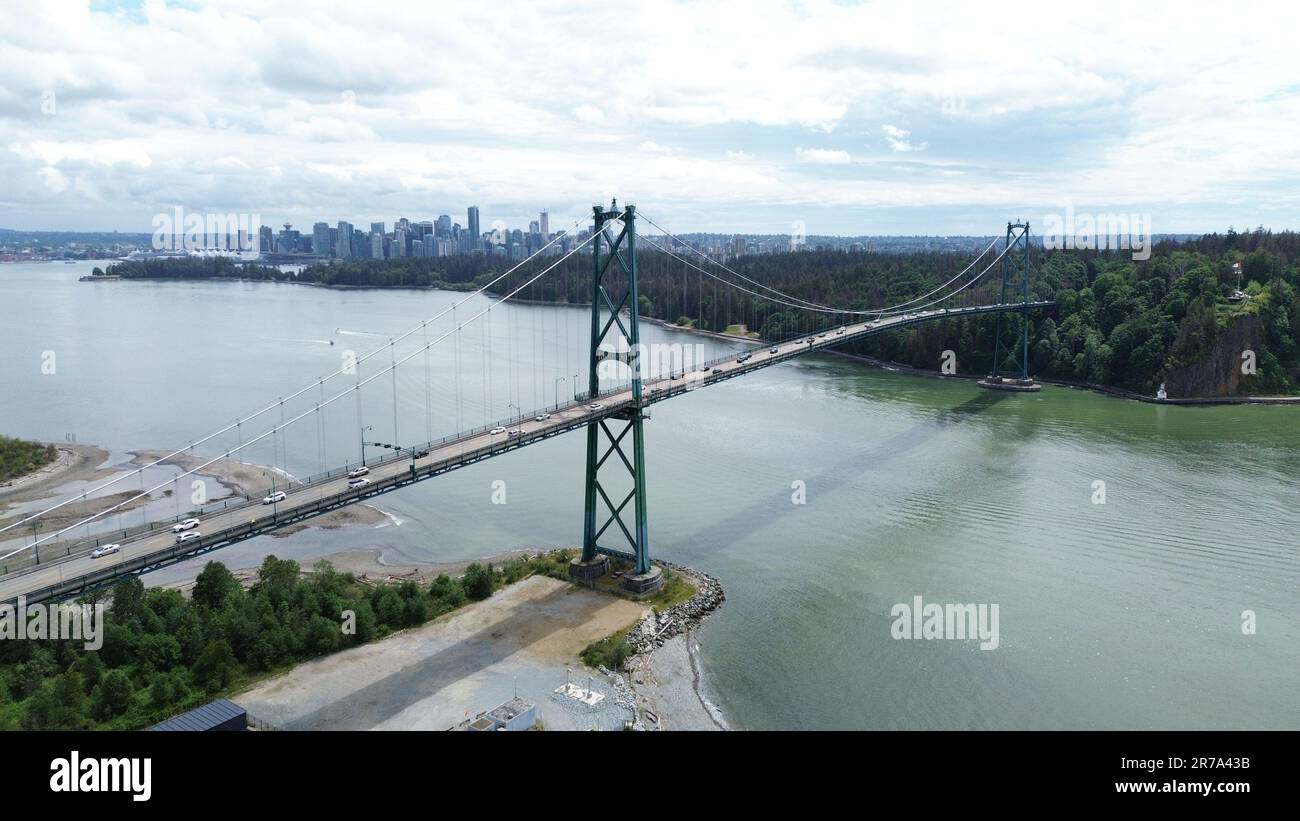 An aerial view of Lions Gate Bridge in Vancouver, British Columbia, Canada on a cloudy day Stock Photo