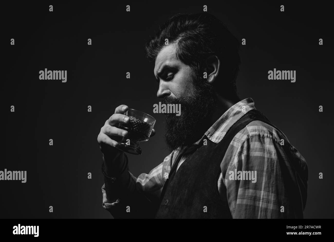 Old man with beard drunk Black and White Stock Photos & Images - Alamy