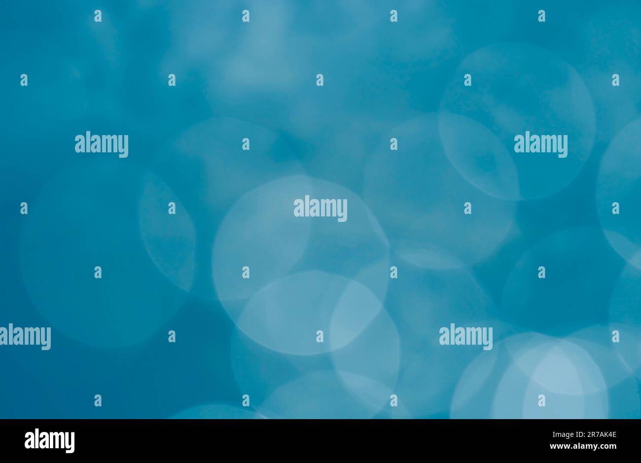 Abstract blue bokeh hi-res stock photography and images - Alamy