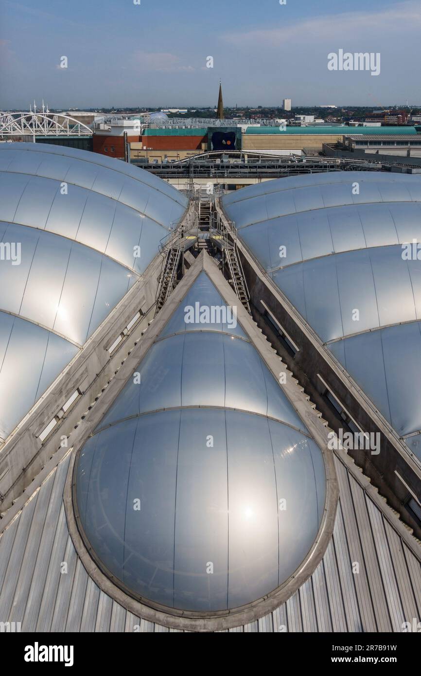 Etfe roof hires stock photography and images Alamy