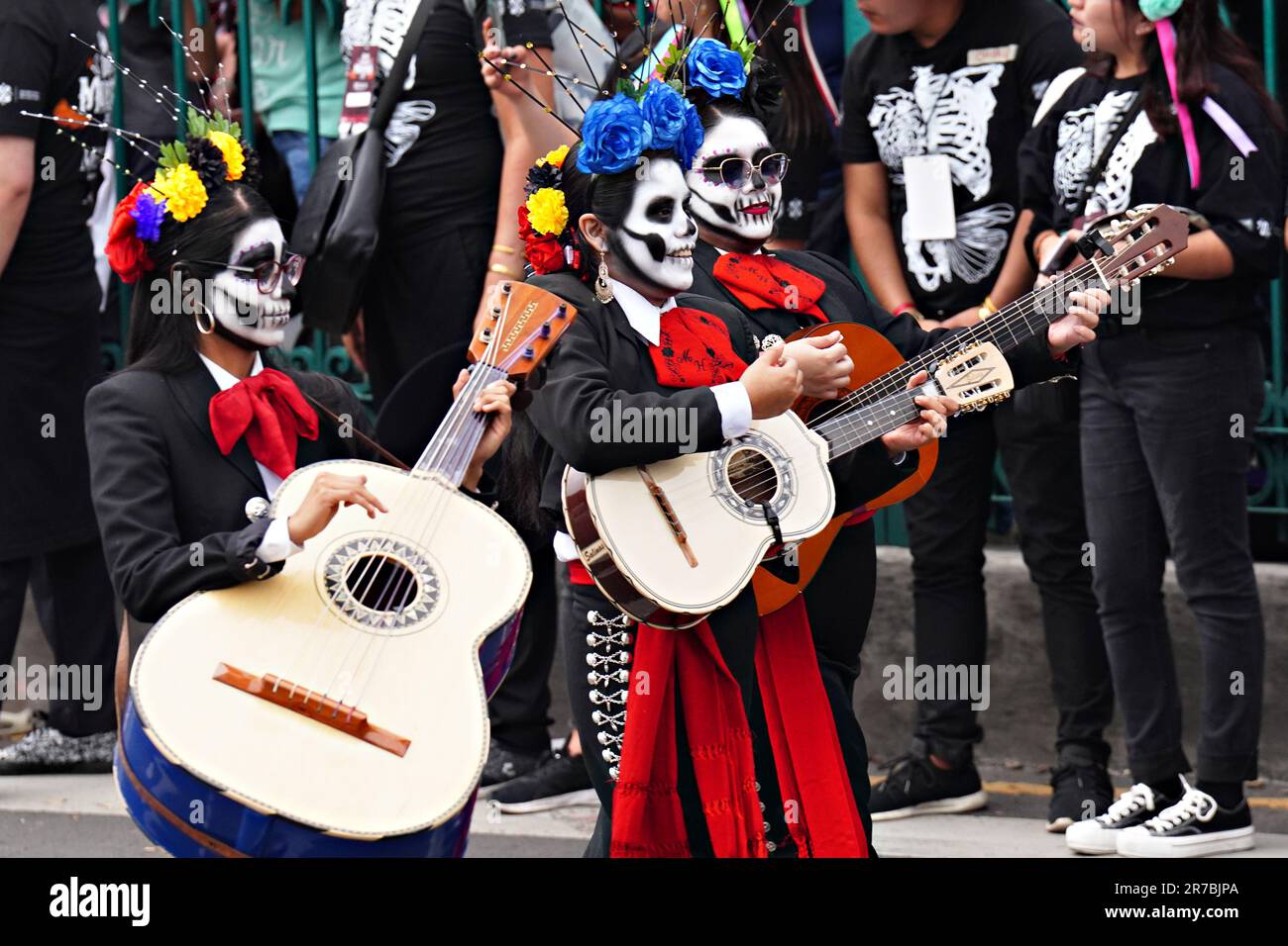 Mexican musician outfit hot sale