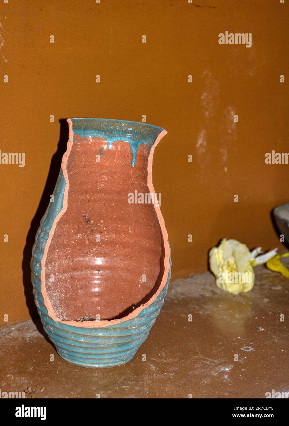Vase, Blume, zerbrochen, Blumenvase, Ton, Tonvase, Glasur, Birne