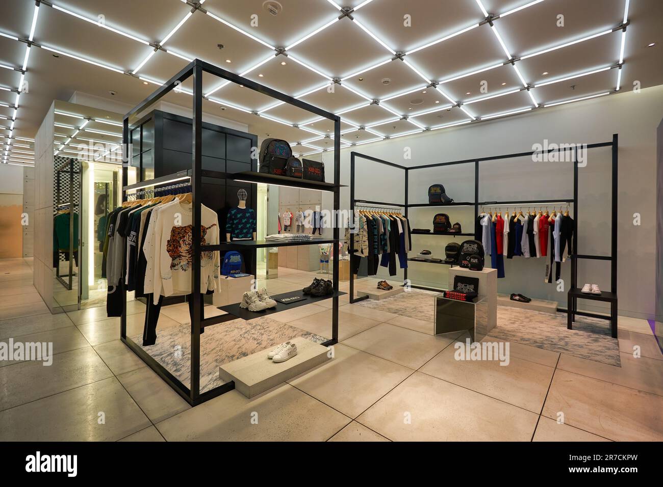 Kenzo inside hi res stock photography and images Alamy