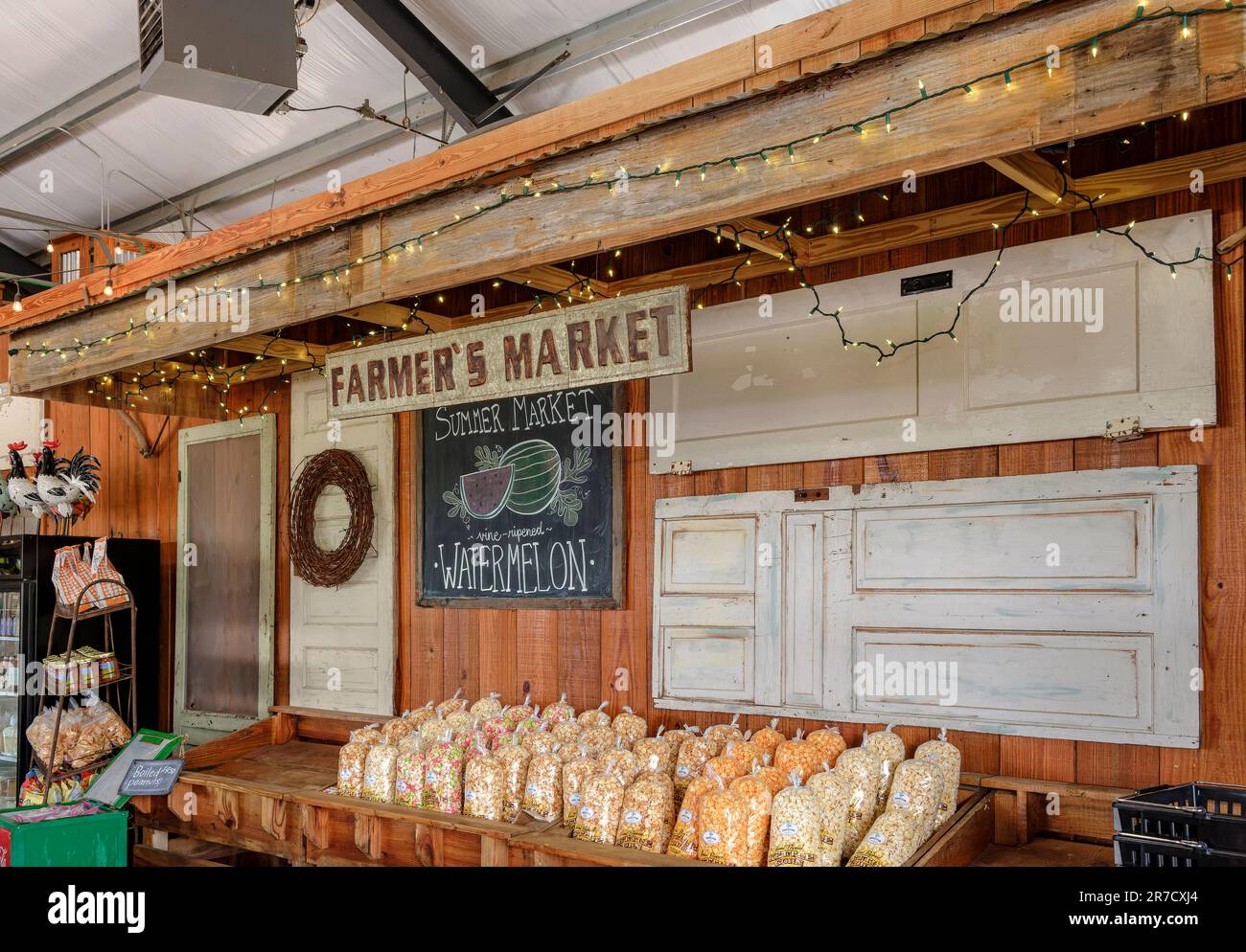 Farmers Market sign above a country market display at Sweet Creek Farm Market, Pike Road Alabama, USA. Stock Photo