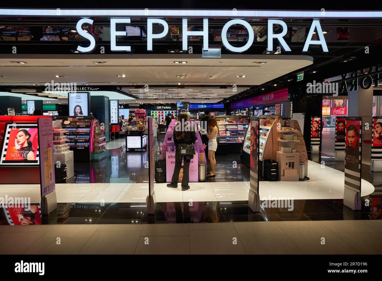 BANGKOK, THAILAND - CIRCA JANUARY, 2020: entrance to Sephora store in ...