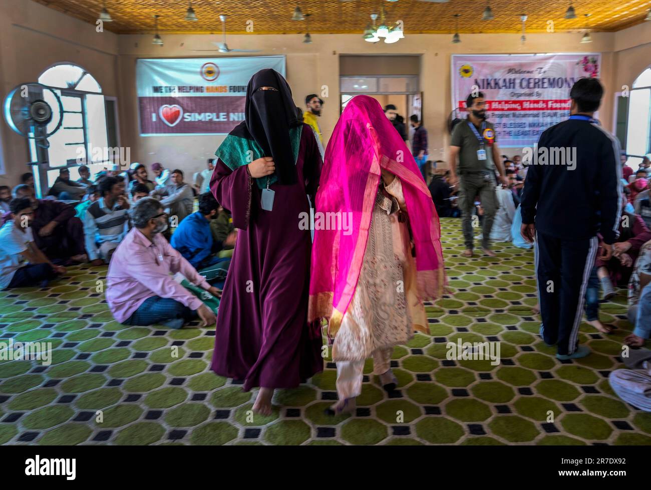 Kashmiri khan deals dress