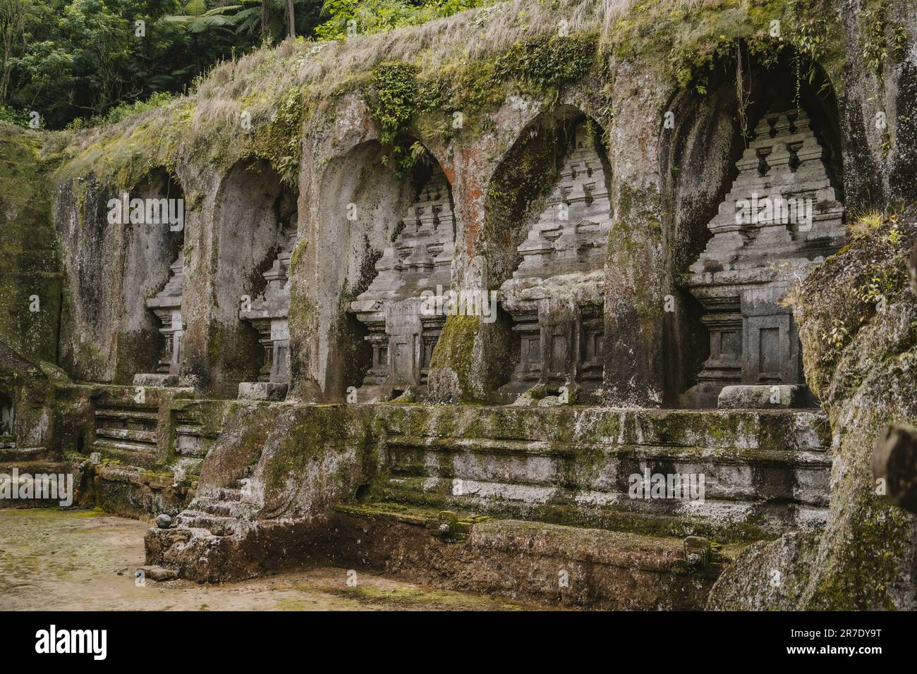 Pura Gunung Kawi Royal Tombs. Ancient Bali Temple Attraction ...