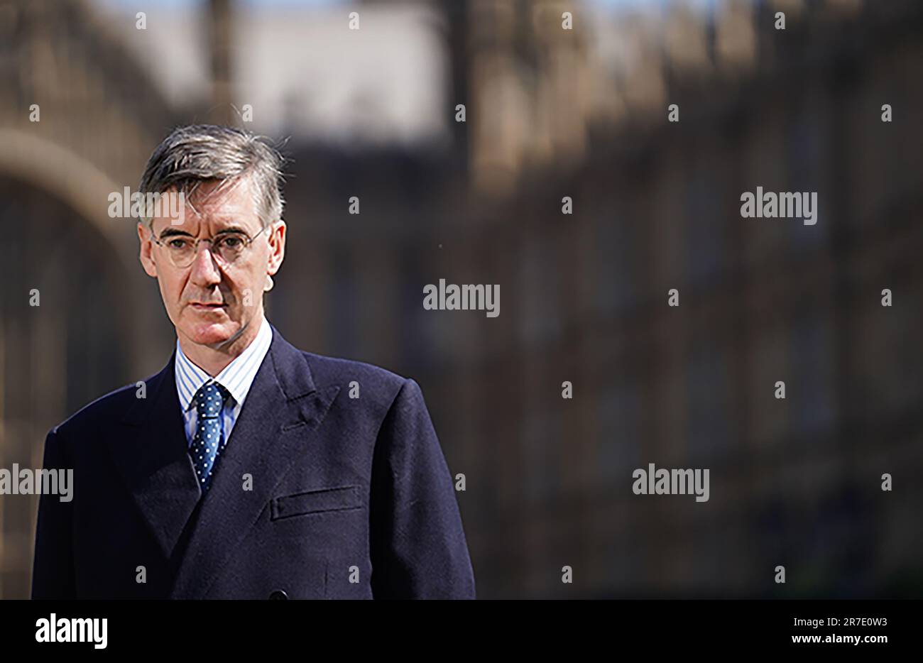 Jacob Rees-Mogg talking to the media in Westminster, central London, as the House of Commons Committee of Privileges report into whether former prime minister Boris Johnson misled Parliament over partygate has been published. Boris Johnson committed 'repeated contempts' of Parliament with his partygate denials that merited a 90-day suspension, the cross-party investigation has found. The Privileges Committee's recommended suspension for acts, including deliberately misleading MPs, would have paved the way for a by-election for the former prime minister if he had not resigned in anticipation. P Stock Photo