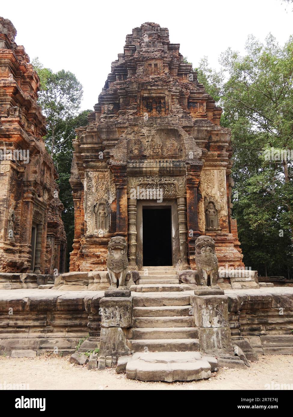 Preah Ko Temple on Roluos Site, Siem Reap Province, Angkor's Temple Complex Site listed as World Heritage by Unesco in 1192, built in 880, Cambodia Stock Photo