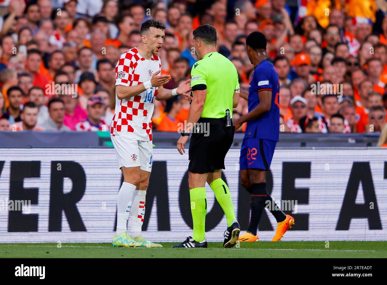 14-06-2023: Sport: Nederland v Kroatie  ROTTERDAM, NETHERLANDS - JUNE 14: Ivan Perisic (Croatia) and referee Istvan Kovacs during the match UEFA Natio Stock Photo