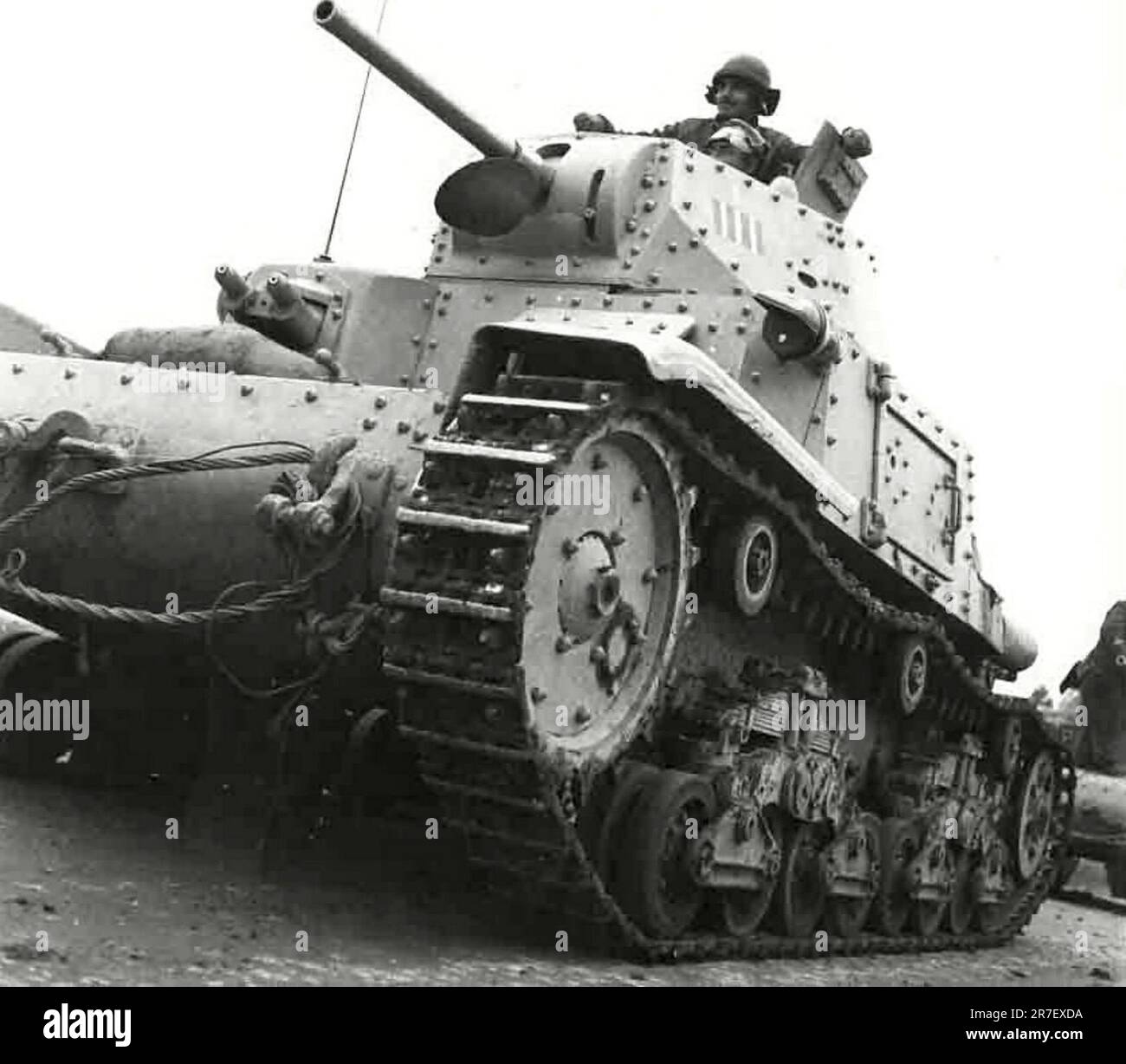 The M13/40 was an Italianbuilt light tank used by the Royal Italian