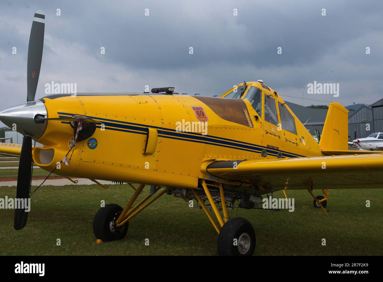 P lane hi-res stock photography and images - Alamy