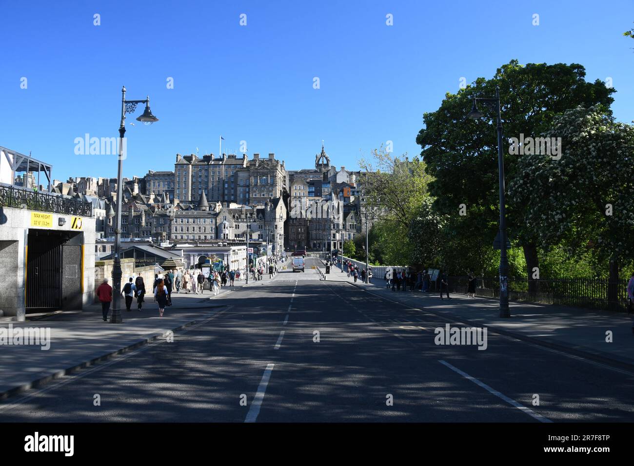 Whisky the balmoral edinburgh hi-res stock photography and images - Alamy