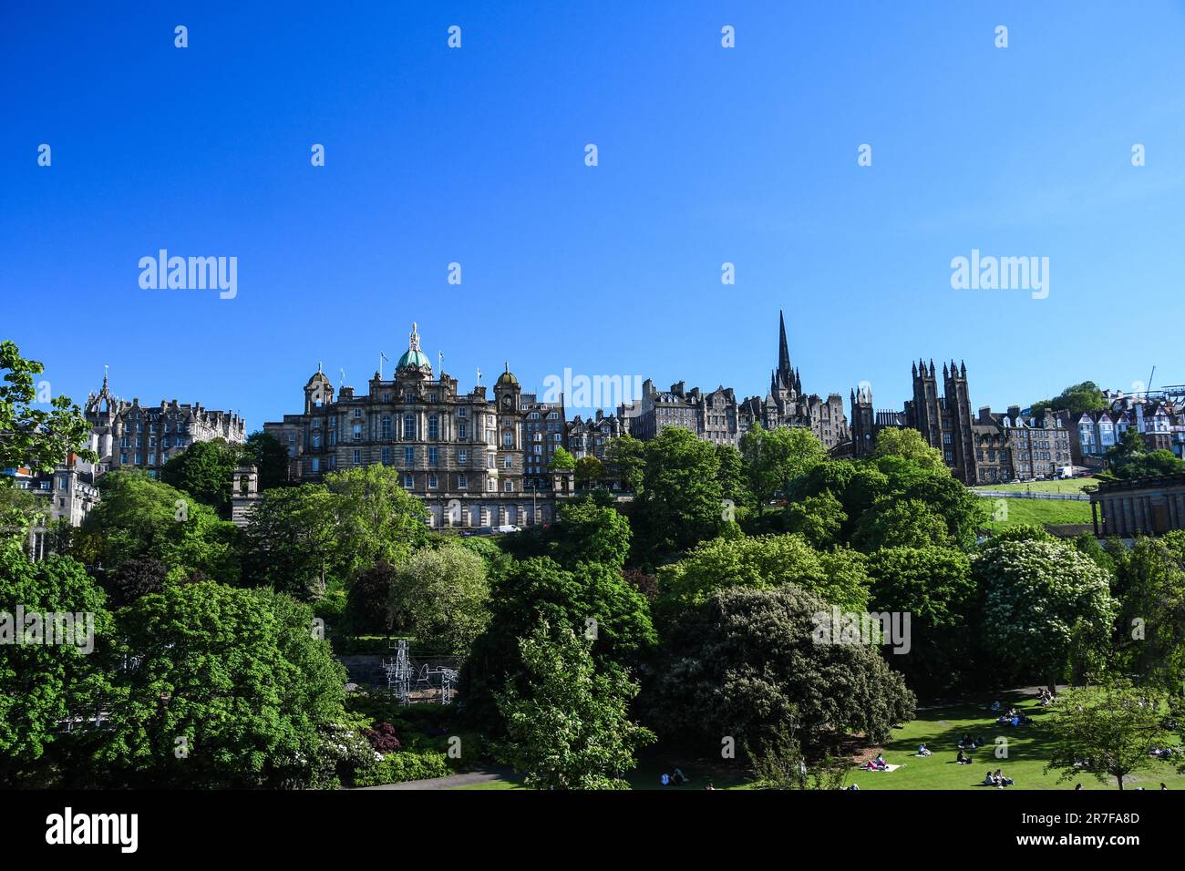 Whisky the balmoral edinburgh hi-res stock photography and images - Alamy