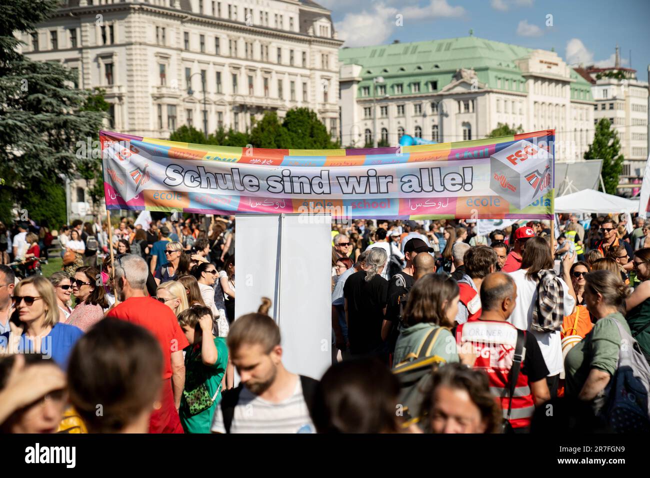 Freizeitpadagoginnen hires stock photography and images Alamy