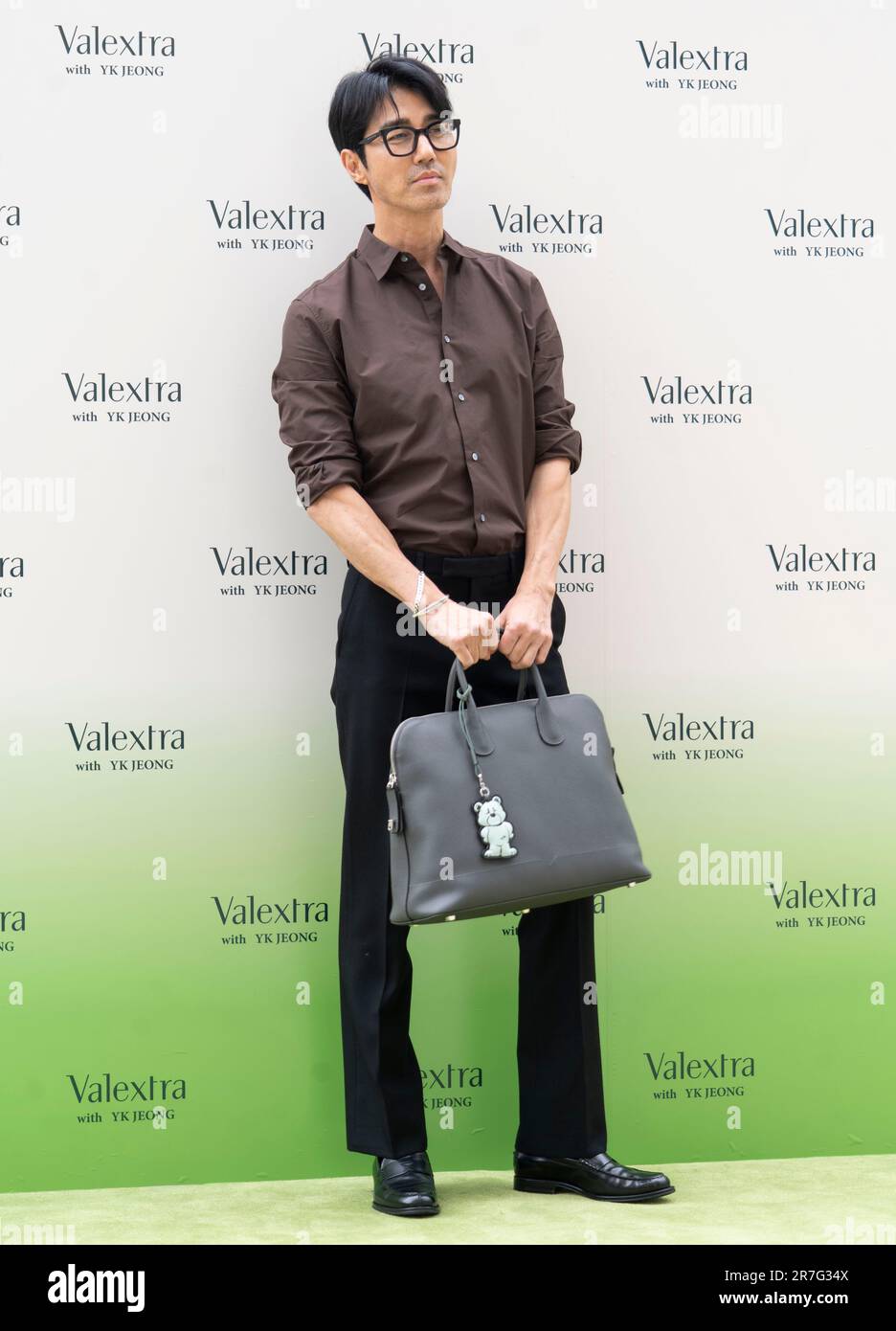 Seoul, South Korea. 15th June, 2023. South Korean actor Cha Seung-won, attends a photocall for the ‘Valextra' with YK Jeong event in Seoul, South Korea on June 15, 2023. (Photo by: Lee Young-ho/Sipa USA) Credit: Sipa USA/Alamy Live News Stock Photo