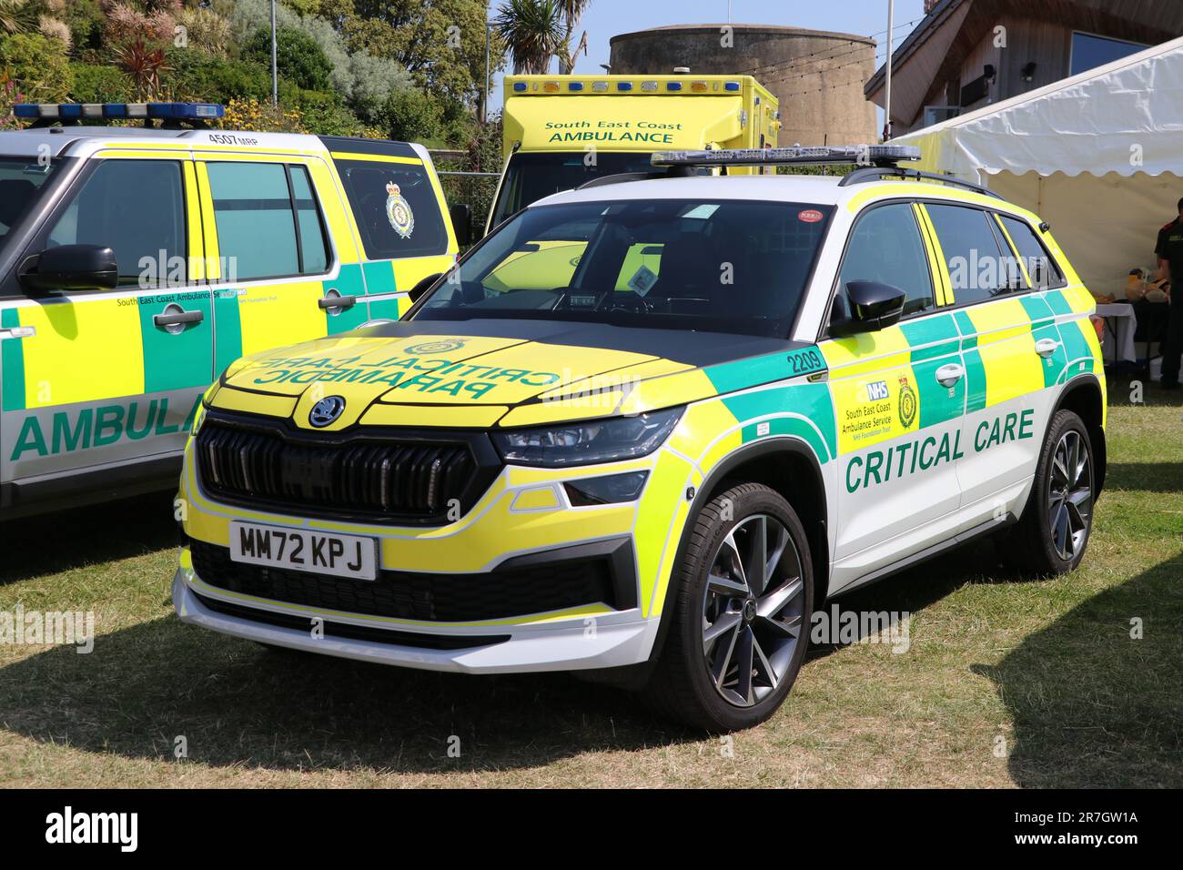 SOUTH EAST COAST AMBULANCE SERVICE NHS FOUNDATION TRUST Stock Photo Alamy