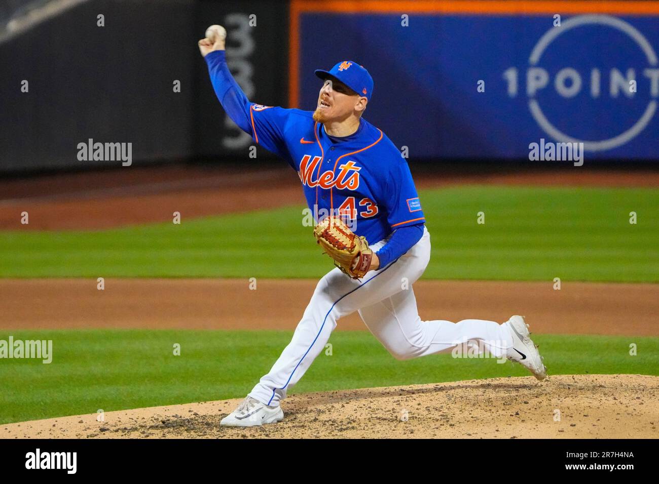 FLUSHING, NY JUNE 14 New York Mets Pitcher Jeff Brigham (43